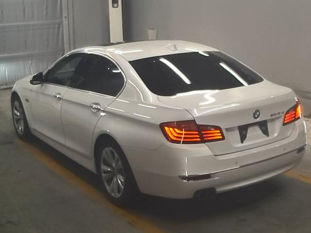 BMW 5 SERIES 2016