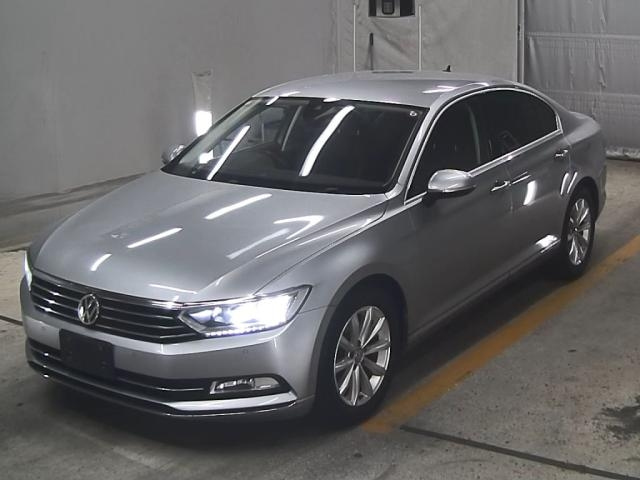 VOLKSWAGEN PASSAT 2018