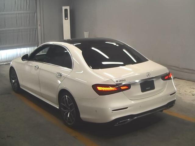 MERCEDES BENZ E CLASS 2020