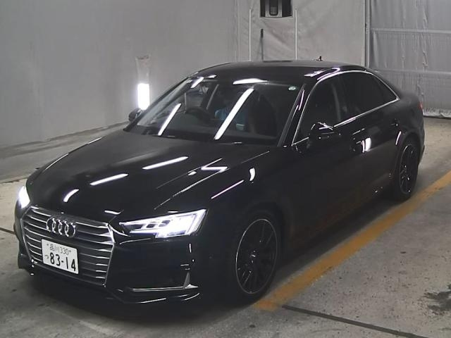 AUDI A4 2019