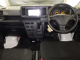 DAIHATSU HIJET VAN 2019
