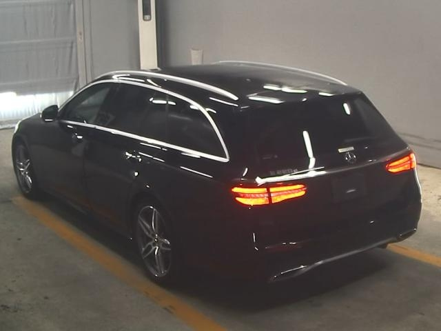 MERCEDES BENZ E CLASS WAGON 2020