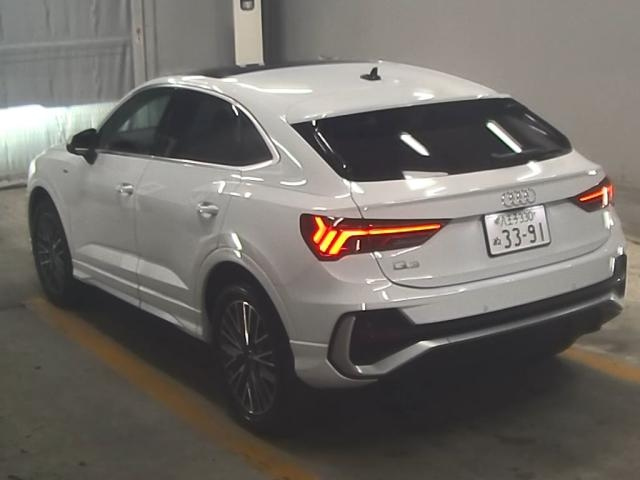 AUDI Q3 2023
