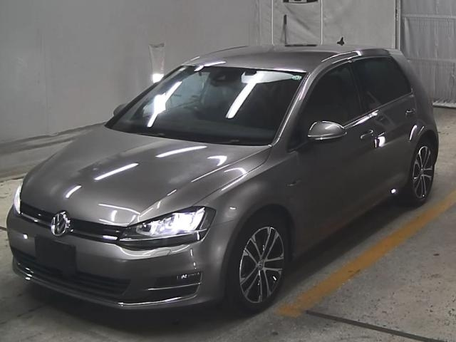 VOLKSWAGEN GOLF 2014