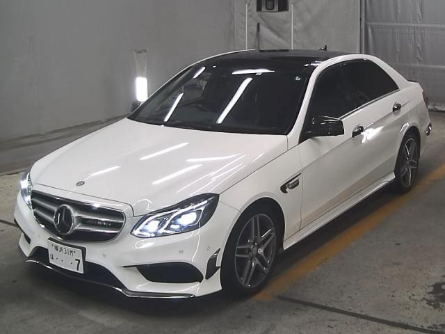 MERCEDES BENZ E CLASS 2015