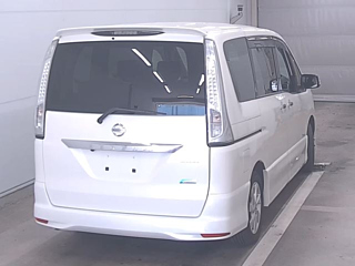 NISSAN SERENA 2013