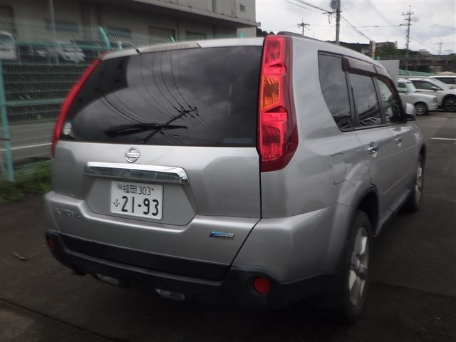 NISSAN X-TRAIL 2010