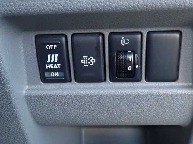 NISSAN CARAVAN VAN 2020