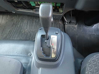 ISUZU ELF 2018