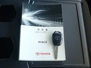 TOYOTA HIACE VAN 2012