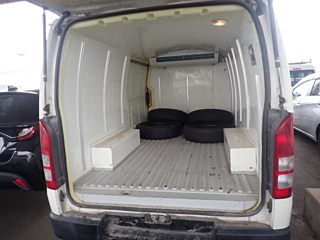 TOYOTA HIACE VAN 2012