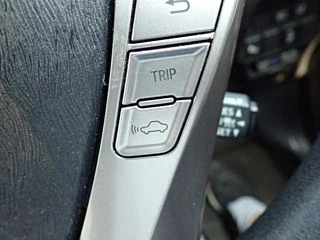 TOYOTA PRIUS ALPHA 2019