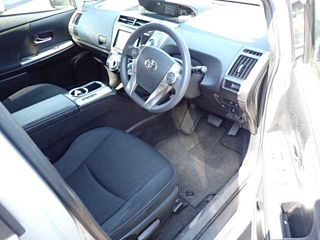 TOYOTA PRIUS ALPHA 2019