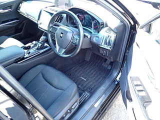 TOYOTA CROWN 2018