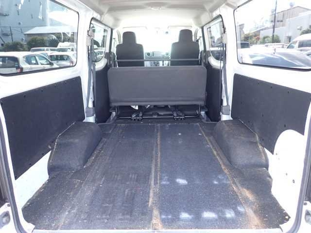 NISSAN CARAVAN VAN 2018