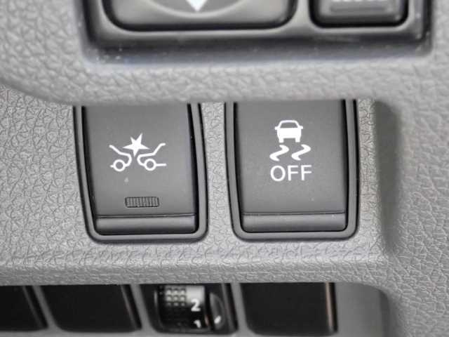 NISSAN CARAVAN VAN 2018