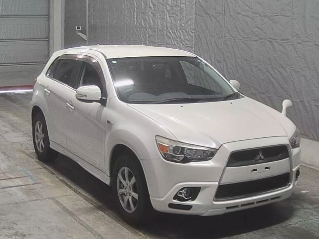 MITSUBISHI RVR 2012