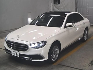 MERCEDES BENZ E CLASS 2022