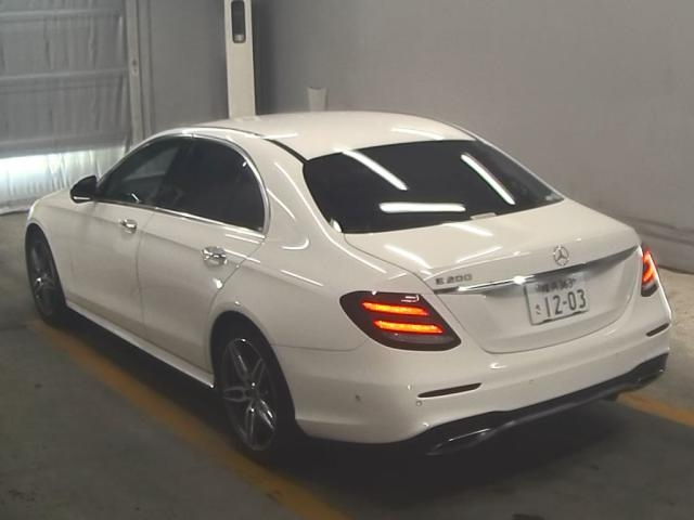 MERCEDES BENZ E CLASS 2018