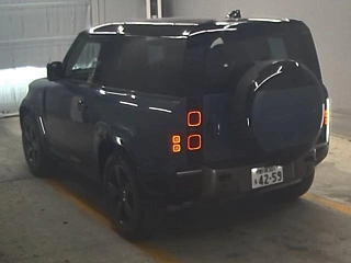 ROVER DEFENDER 2024