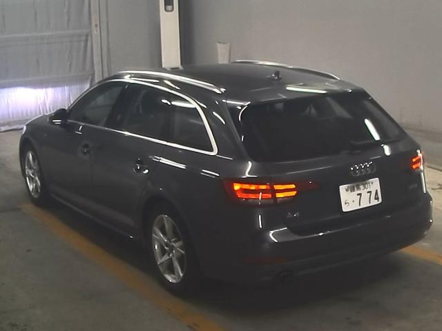 AUDI A4 2016