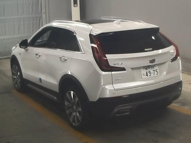 GM CADILLAC XT4 2021