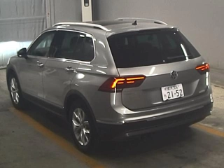 VOLKSWAGEN TIGUAN 2017