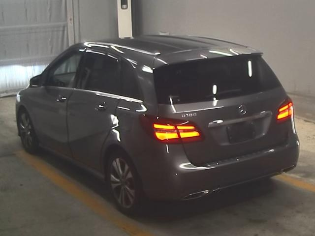 MERCEDES BENZ B CLASS 2018