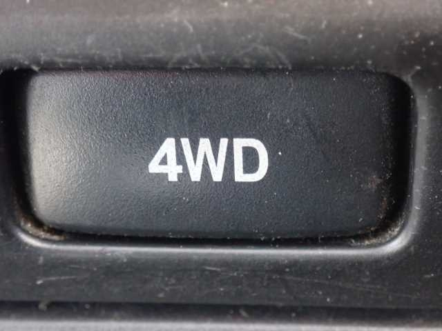 DAIHATSU HIJET VAN 2017