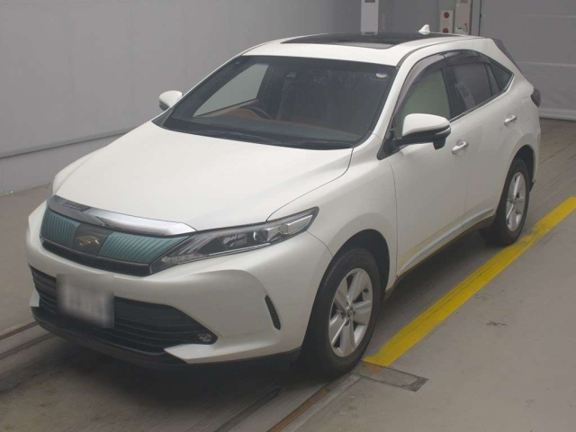 TOYOTA HARRIER 2017