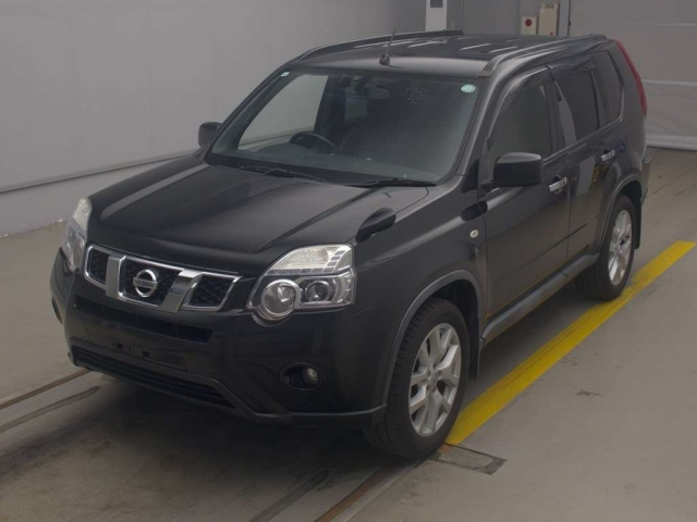 NISSAN X-TRAIL 2013