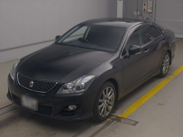TOYOTA CROWN 2010