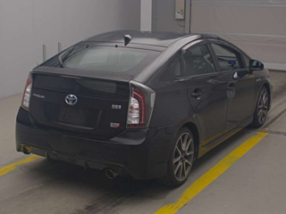 TOYOTA PRIUS 2012