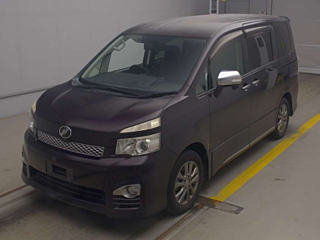 TOYOTA VOXY 2011