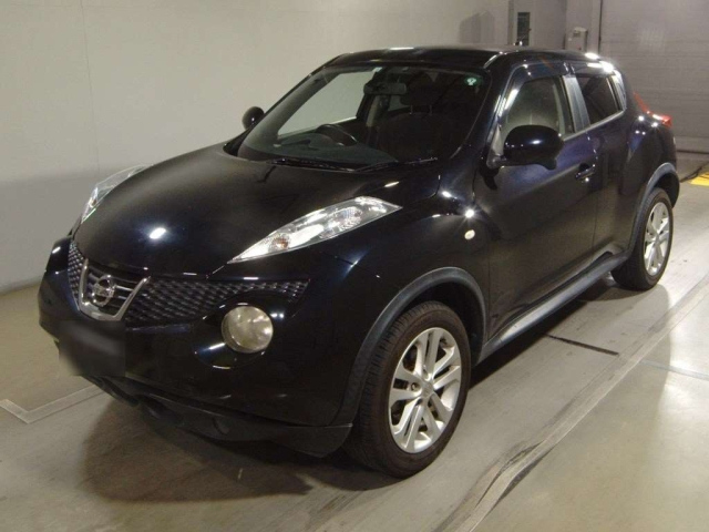 NISSAN JUKE 2010