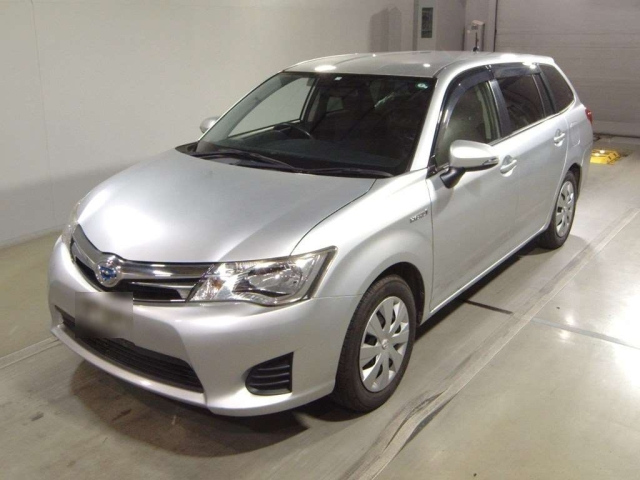 TOYOTA COROLLA FIELDER 2014