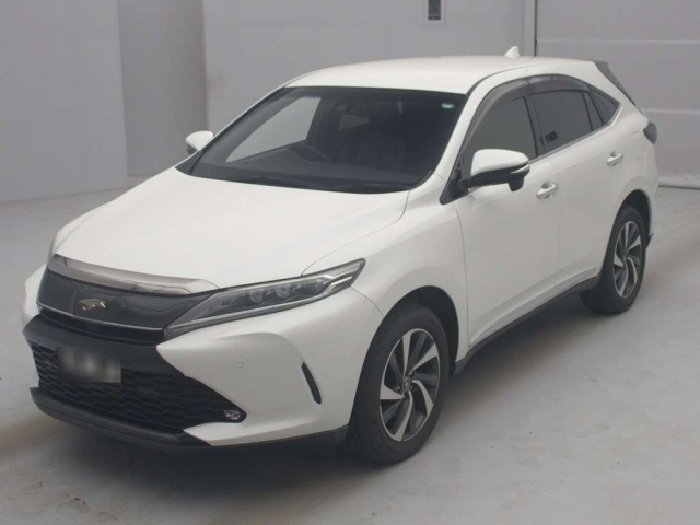 TOYOTA HARRIER 2018