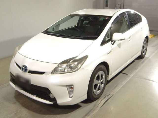 TOYOTA PRIUS 2012