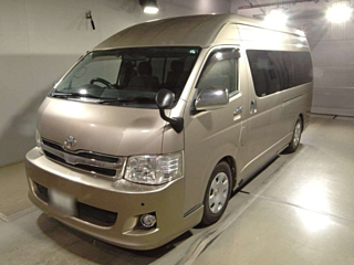 TOYOTA HIACE 2011