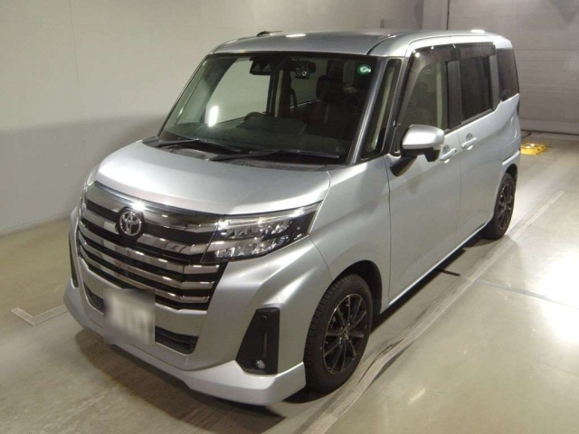 TOYOTA ROOMY 2021