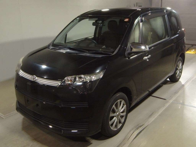 TOYOTA SPADE 2014