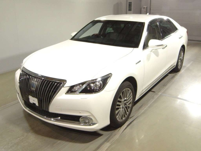 TOYOTA CROWN 2014