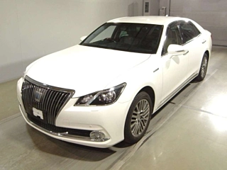 TOYOTA CROWN 2014
