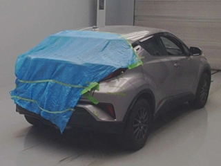 TOYOTA C-HR 2018
