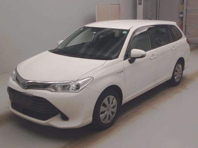 TOYOTA COROLLA FIELDER 2016