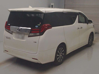 TOYOTA ALPHARD 2016