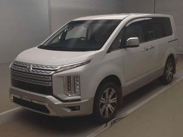 MITSUBISHI DELICA D5 2020