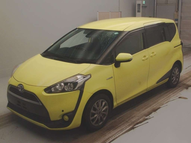 TOYOTA SIENTA 2015