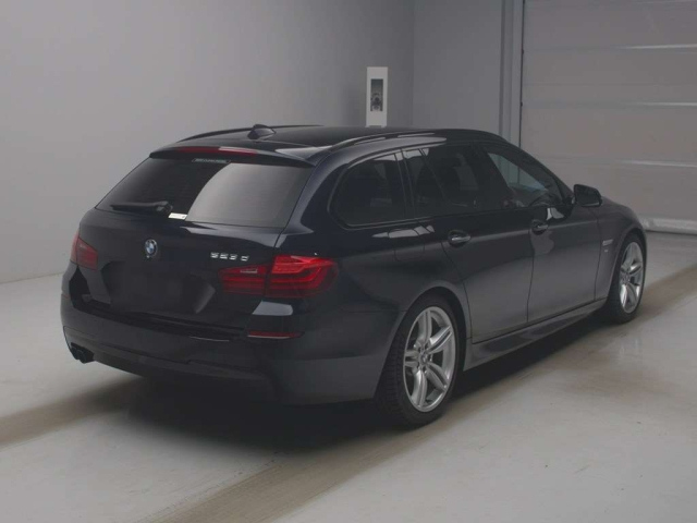 BMW 5 SERIES 2017