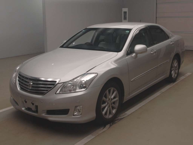 TOYOTA CROWN 2009